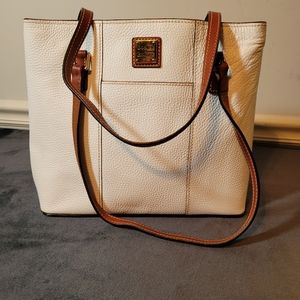 Dooney & Bourke